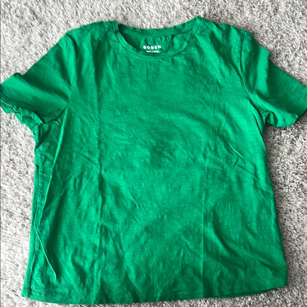 Boden Green Short Sleeve Tee